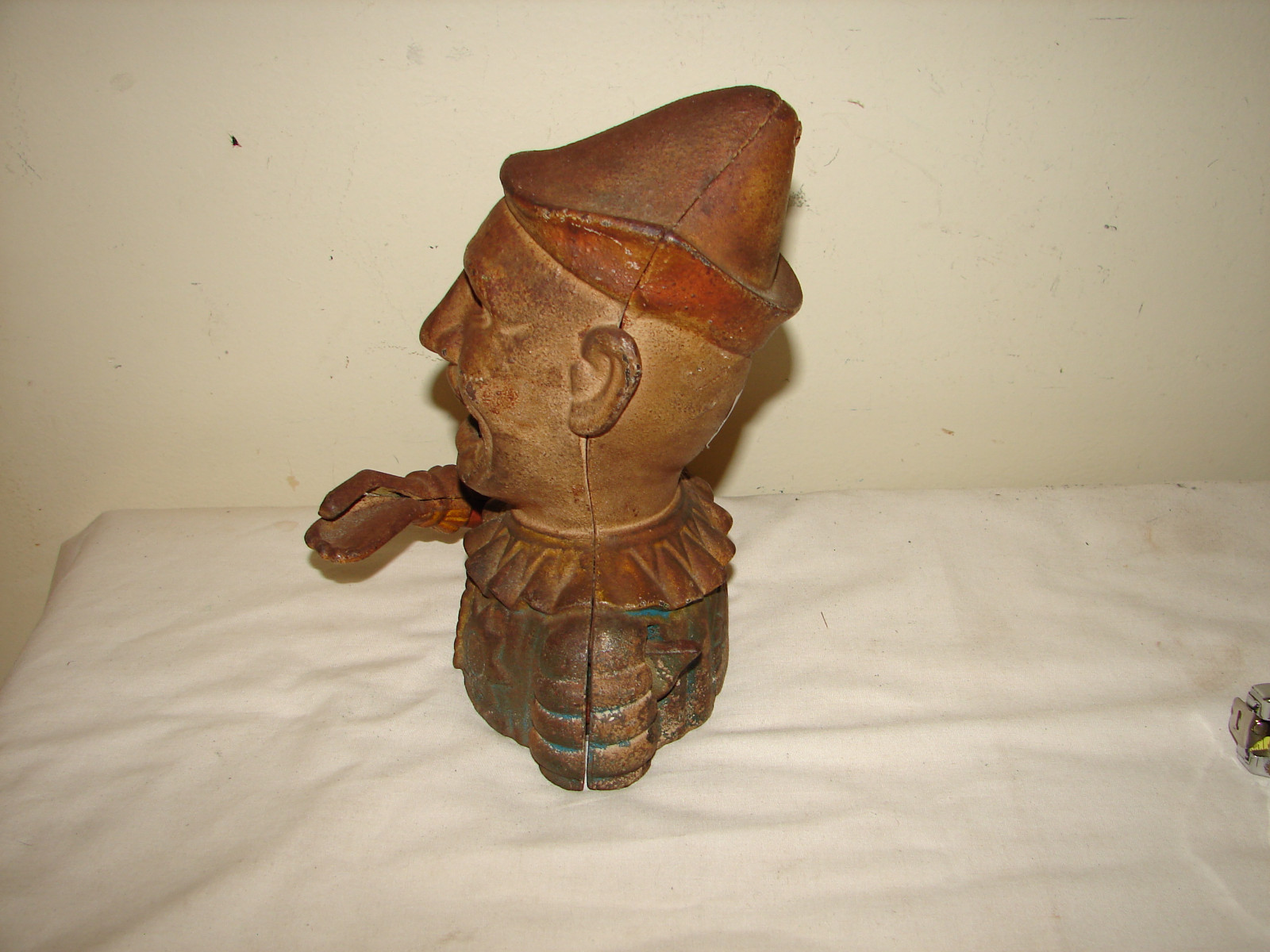 Vintage Cast Iron Humpty Dumpty Clown Mechanical Bank