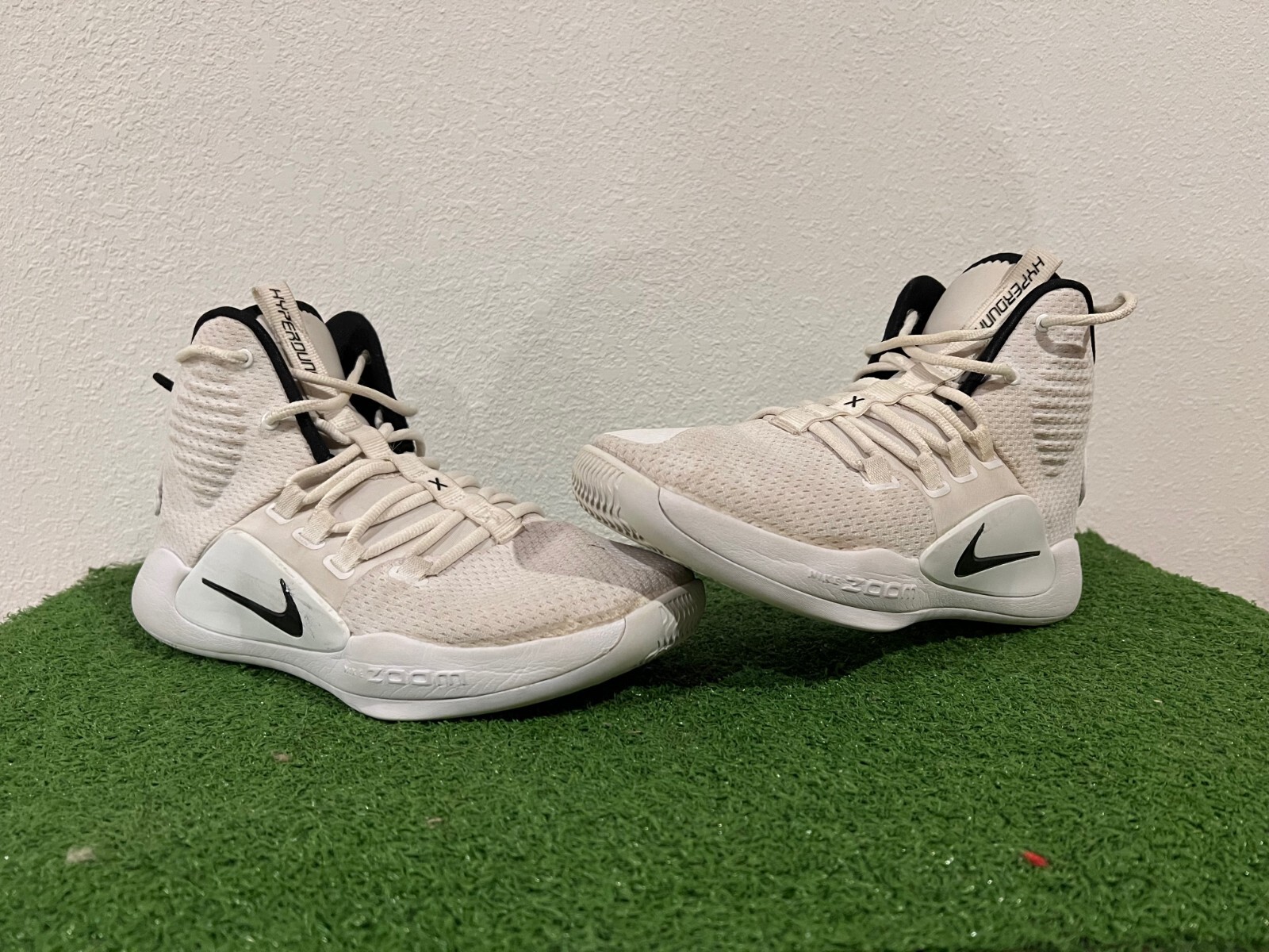 Size 9 - Nike Hyperdunk X TB White Men 