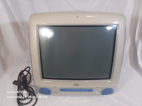Vintage Apple iMac G3 Blue M5521 All In One Computer PC Mac Vintage Apple iMac G3 Blue M5521 All In One Computer PC Mac