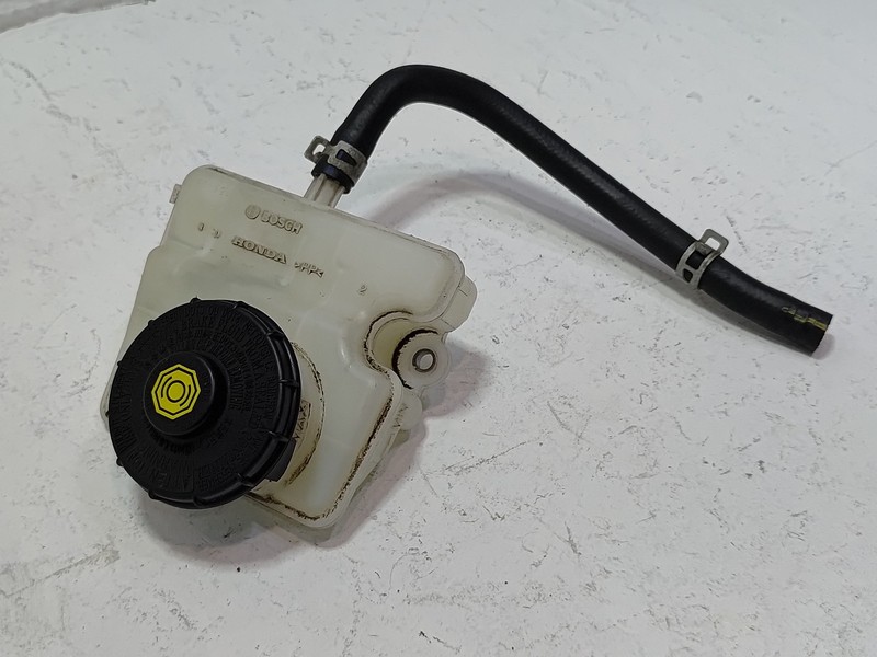 Used 2017-2019 Honda CR-V Brake Master Cylinder Fluid Reservoir OEM