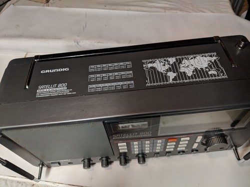 Grundig Satellit 800 Millennium AM / FM Shortwave World Radio Receiver