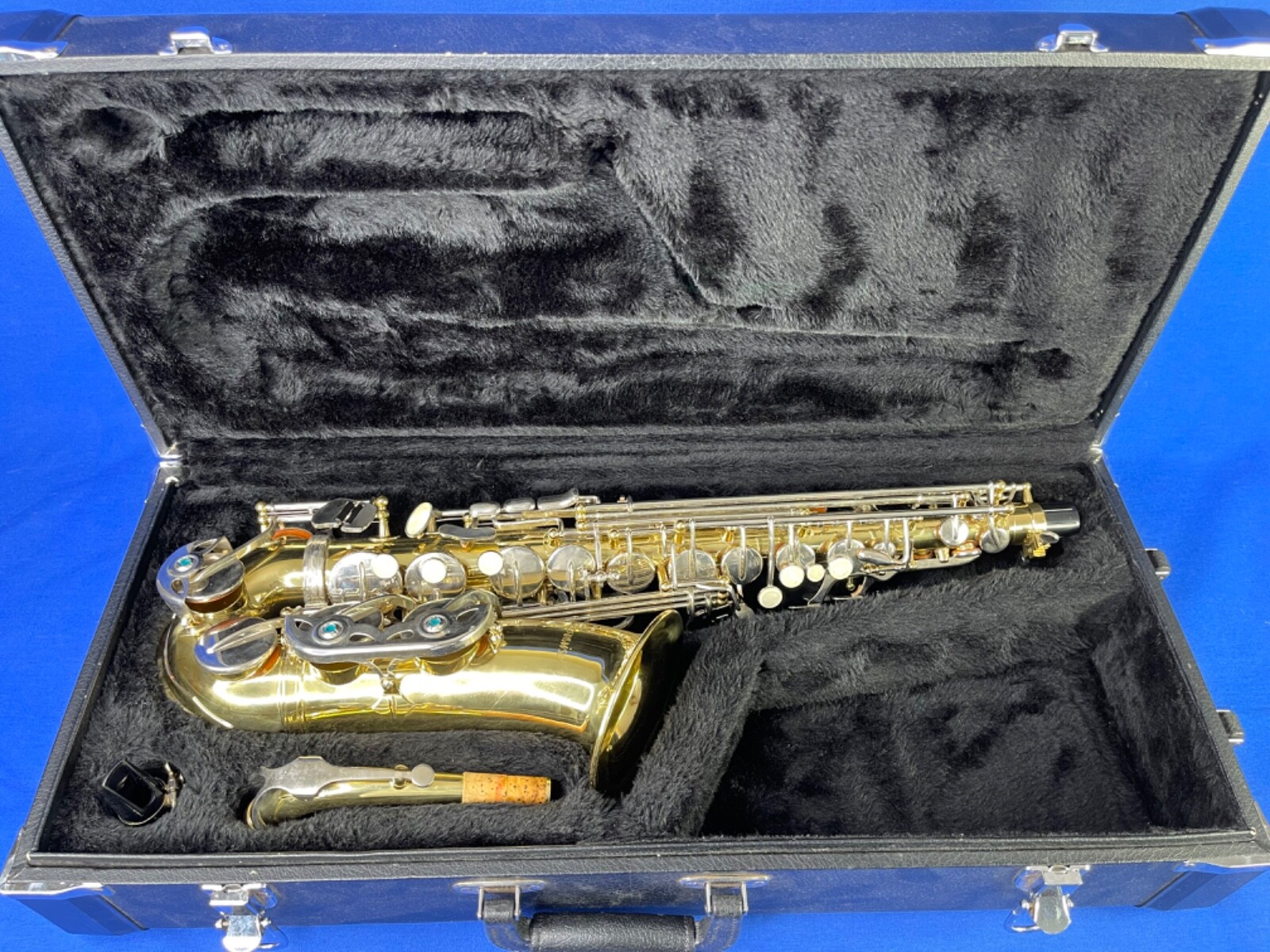 Sunrise Alto Saxophone, Serial #LSA6843, Student Model