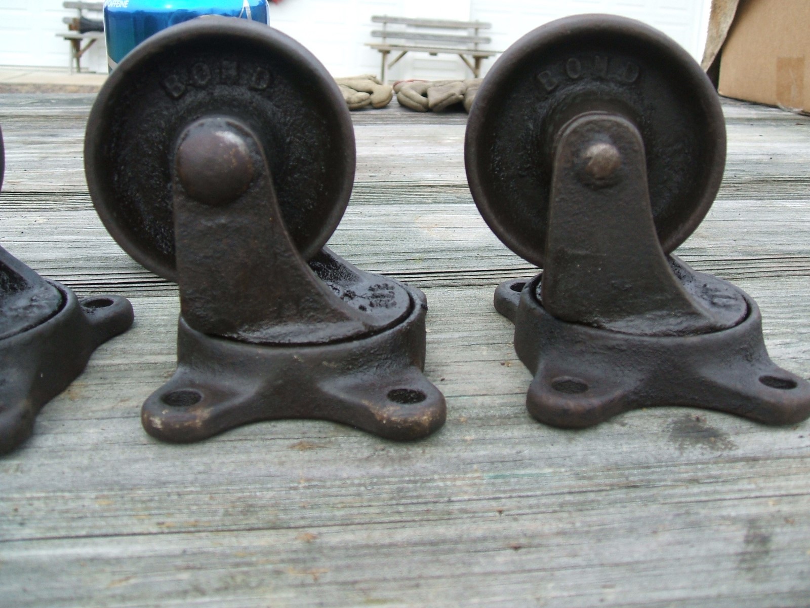 SET OF 4 VINTAGE  