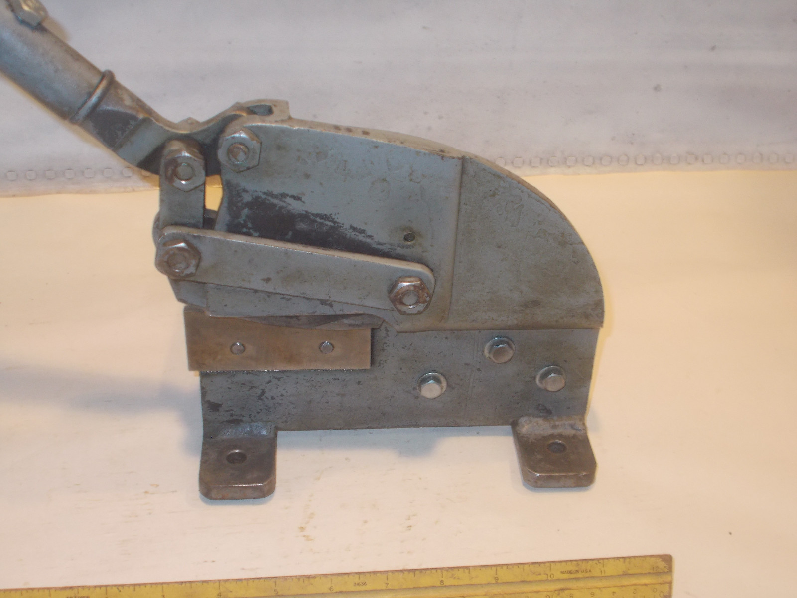 Beverly SS-2 Cutting Shear In Good Condition PRD2863