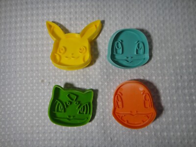 2016 Pokemon Cookie Cutter Set Pikachu Bulbasaur Squirtle Charmander Think Geek