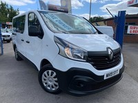 2019 Renault Trafic 1.6 dCi SL27 120 Business 9 Seater Minibus, One Owner