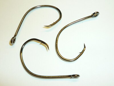 (100) Eagle Claw Lazer Circle Sea hooks (Size 3/0) Black (L197BK) BULK