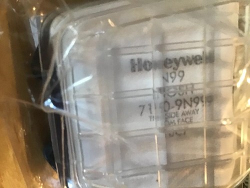 North by Honeywell 7190N99 Low Maintenance Half Mask Respirator NRFP