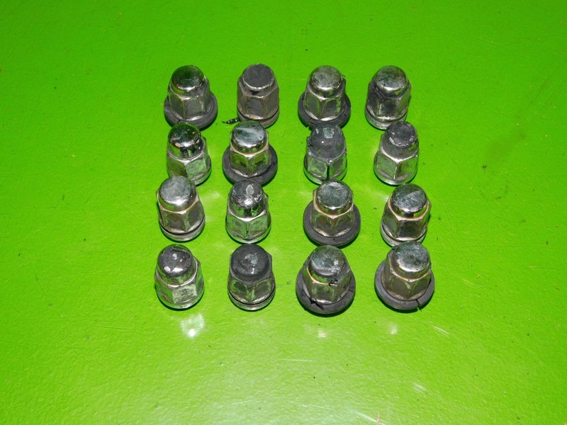 96 97 98 99 00 Civic EX OEM complete set 20 lug nuts CRX Integra del Sol
