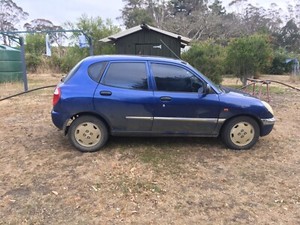 Daihatsu sirion 1999