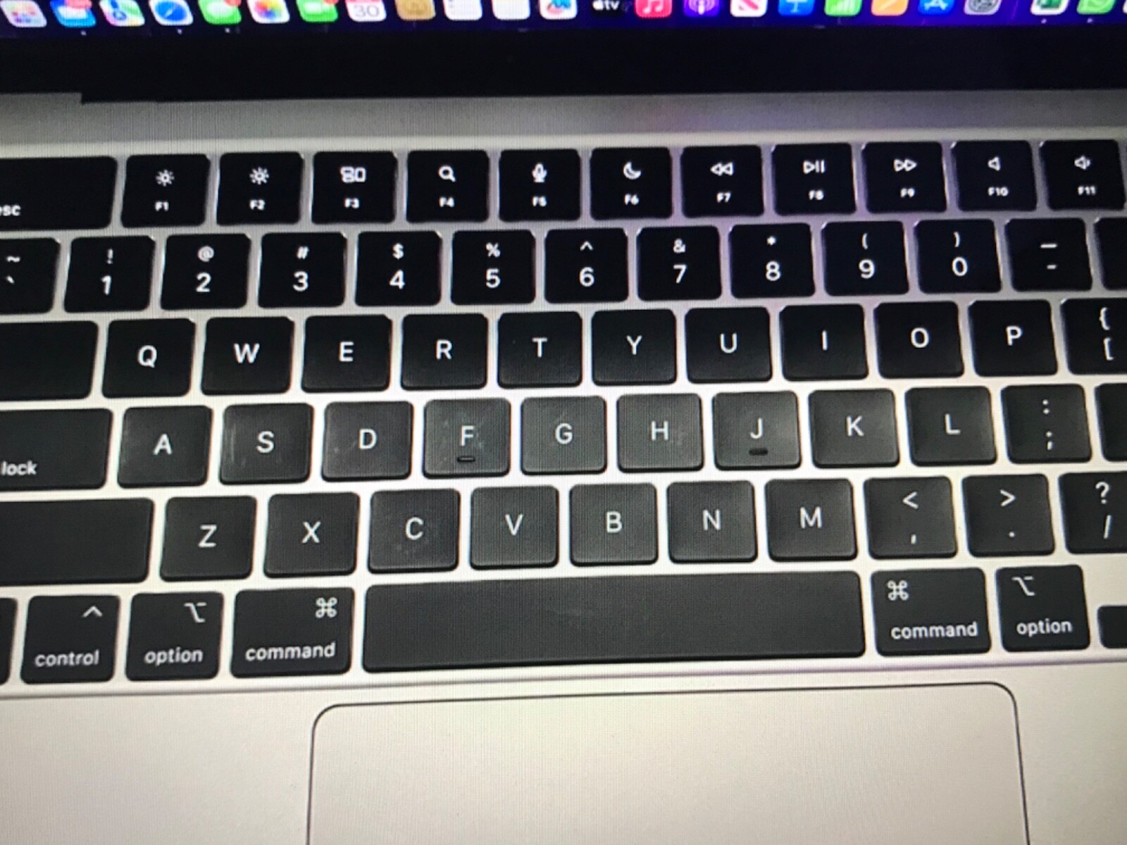 Apple MacBook Pro 13.3 Apple MacBook Pro 13.3