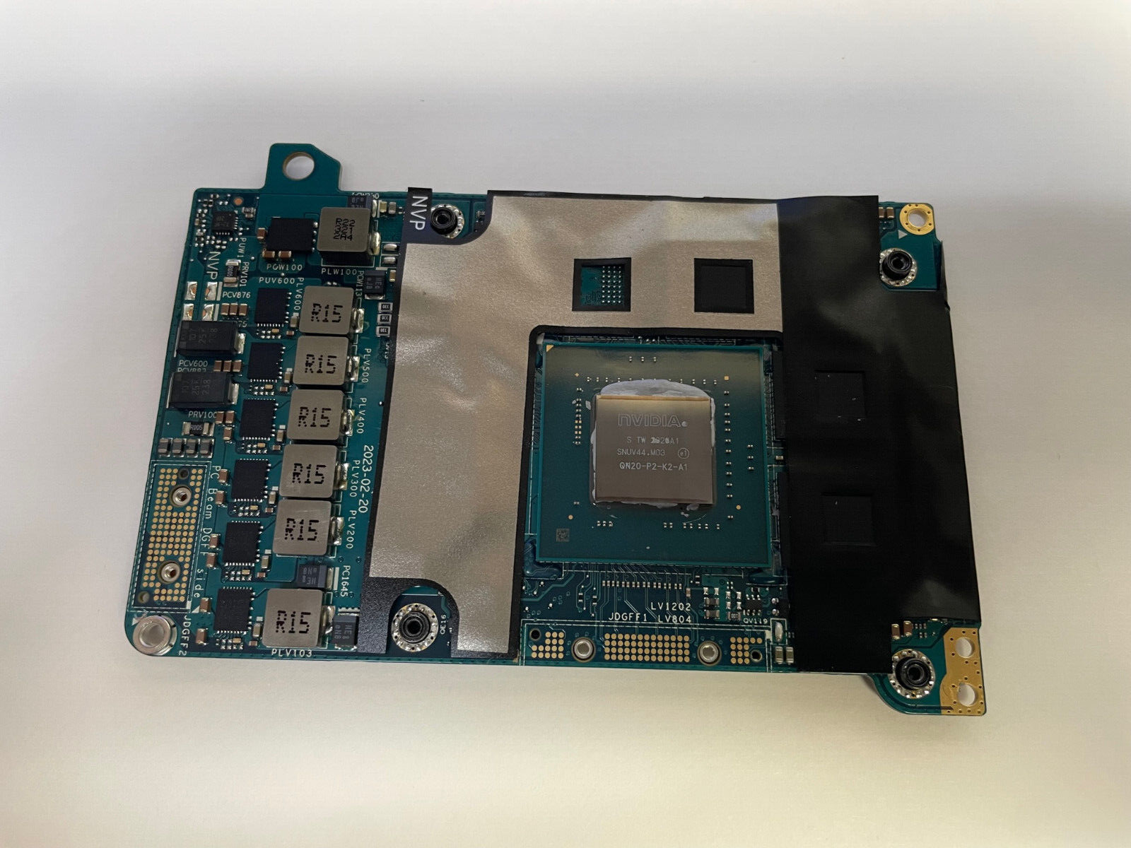 DELL ワークステーション Core i7/SSD/MEM16GB/GPU Dell KP4HG 7.68TB BICS Flash TLC PCIe 5.0 NVMe E3.S Read