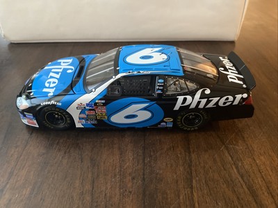 1:24 scale Mark Martin #6 Pfizer, 2004 Ford Taurus, Limited Edition