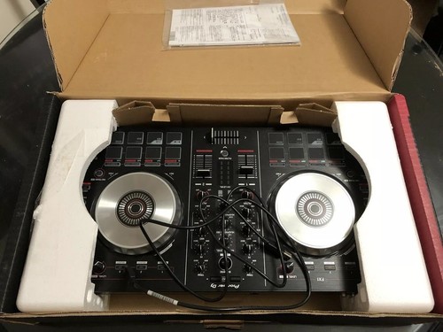 Pioneer DDJ-SB2 Serato 2 Channel DJ Controller Used in great shape