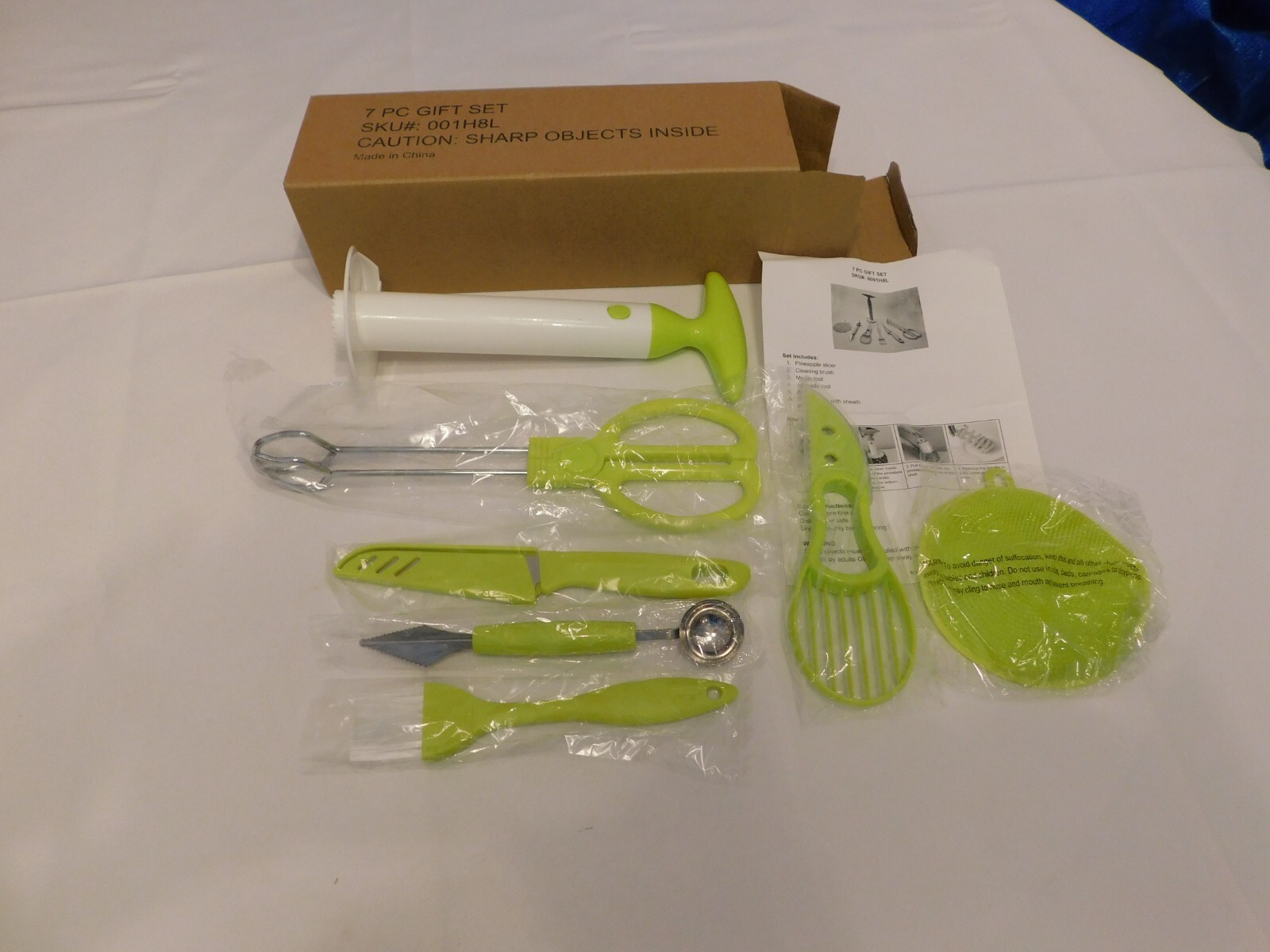 Kitchen 7 Piece Gift Set SKU#: 0001H8L Lime Green Pineapple Sl...