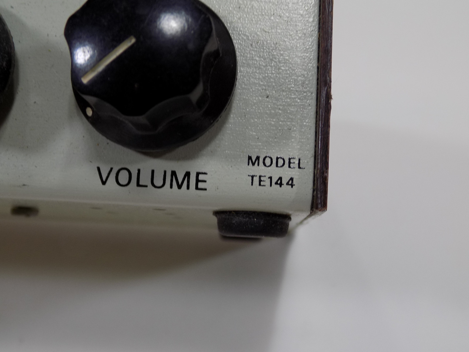 TRAC DELUXE CMOS ELECTRONIC KEYER MODEL TE144