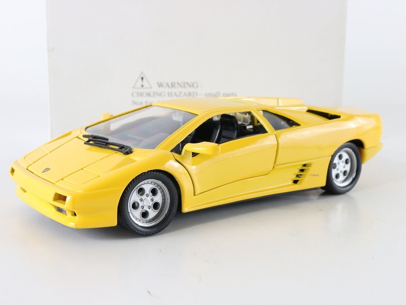 Lamborghini Diablo イエロー ミニカー $_57.JPG?set_id=8800005007