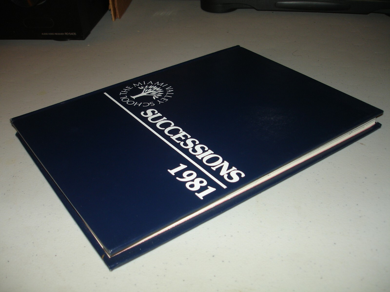 Successions 1981 The Miami Valley School Yearbook, Dayton, Ohio EX