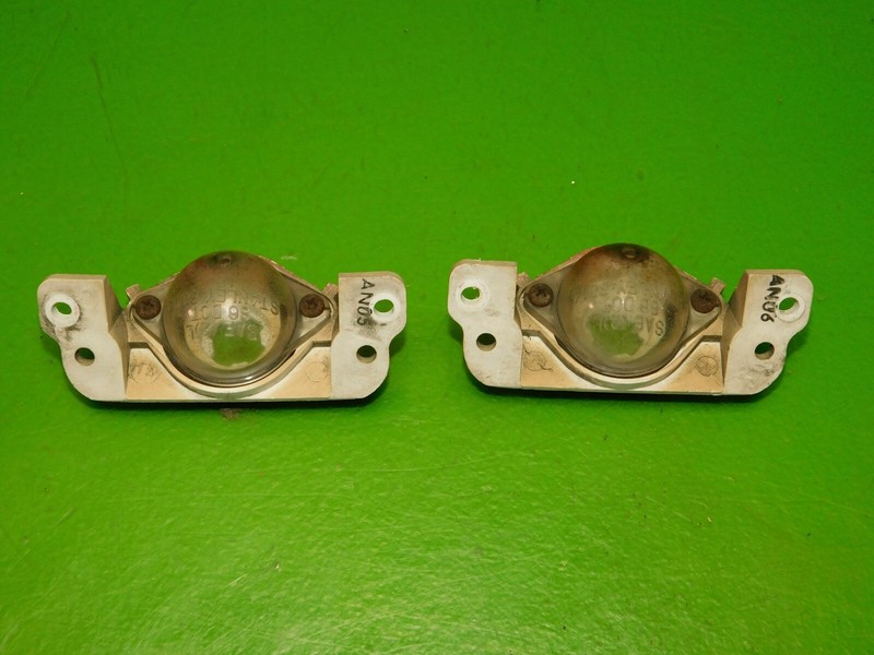 90-93 Integra OEM rear back license plate mount brackets sockets plugs