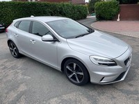 2019 Volvo V40 T2 [122] R DESIGN Nav Plus 5dr Geartronic HATCHBACK Petrol Automa