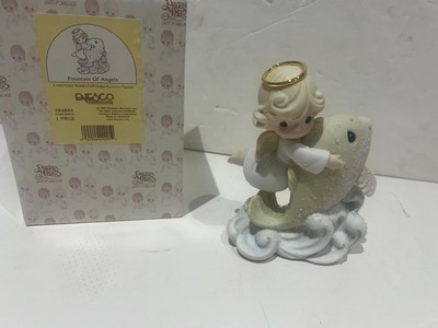 Precious Moments 384844 Fountain Of Angels NIB