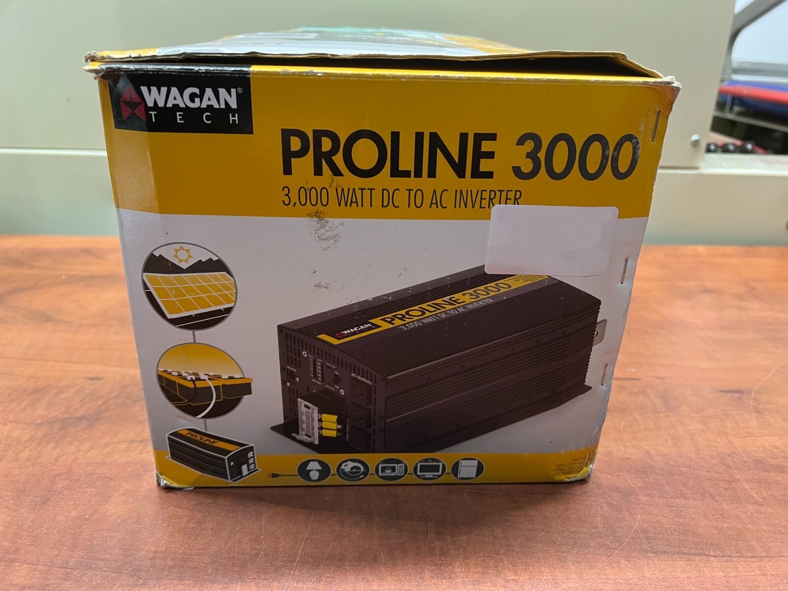Wagan EL3742-8 3000 Watt Power Inverter with Remote Control