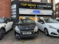 2019 Peugeot 208 1.2 PureTech Signature Euro 6 (s/s) 5dr HATCHBACK Petrol Manual