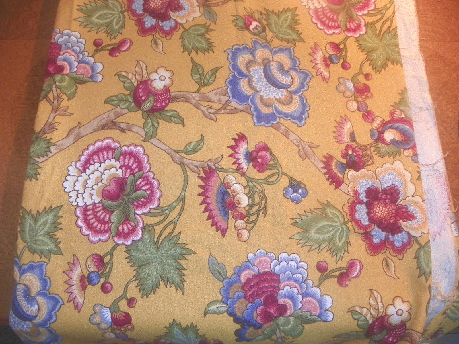 VINTAGE YELLOW JACOBEAN BARKCLOTH ERA FABRIC--54