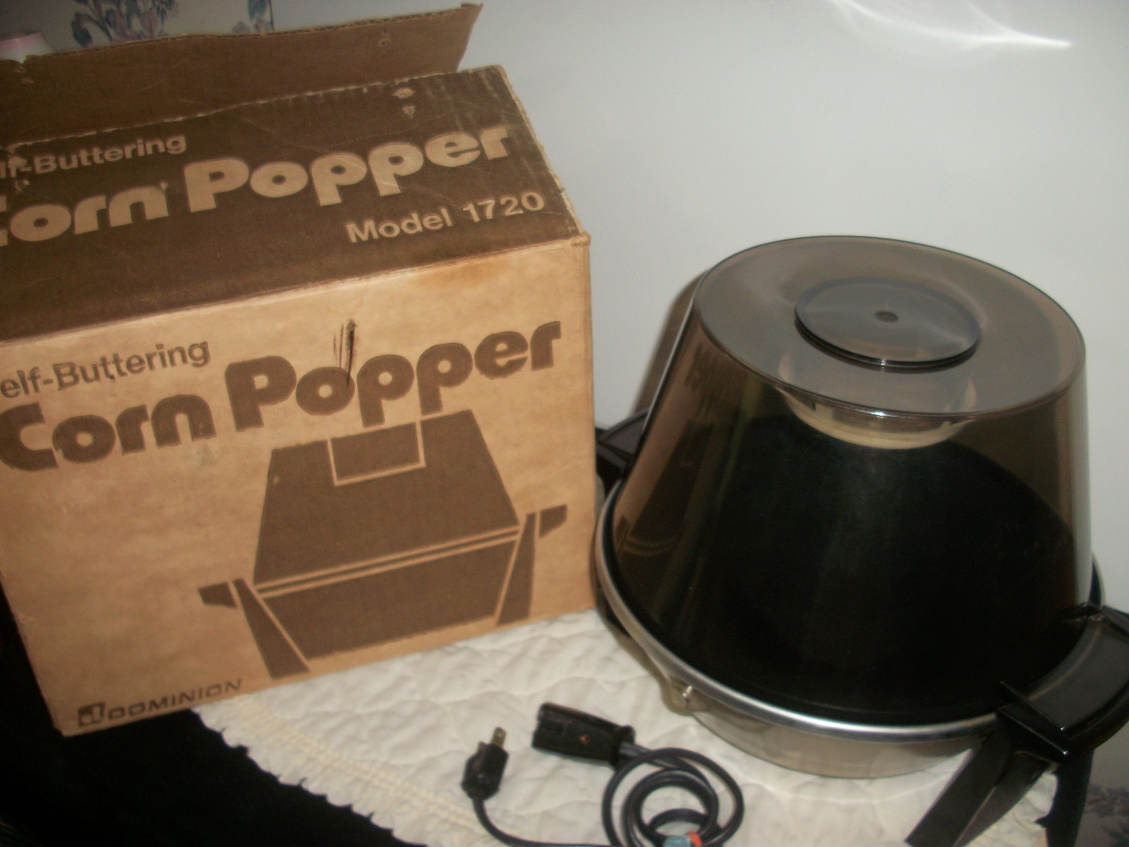 CORN POPPER, SELF-BUTTERING by DOMINION