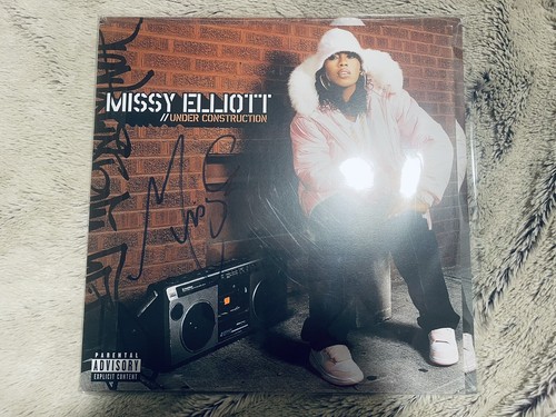 Missy Elliott SIGNED AUTOGRAPH Under Construction Vinyl LP