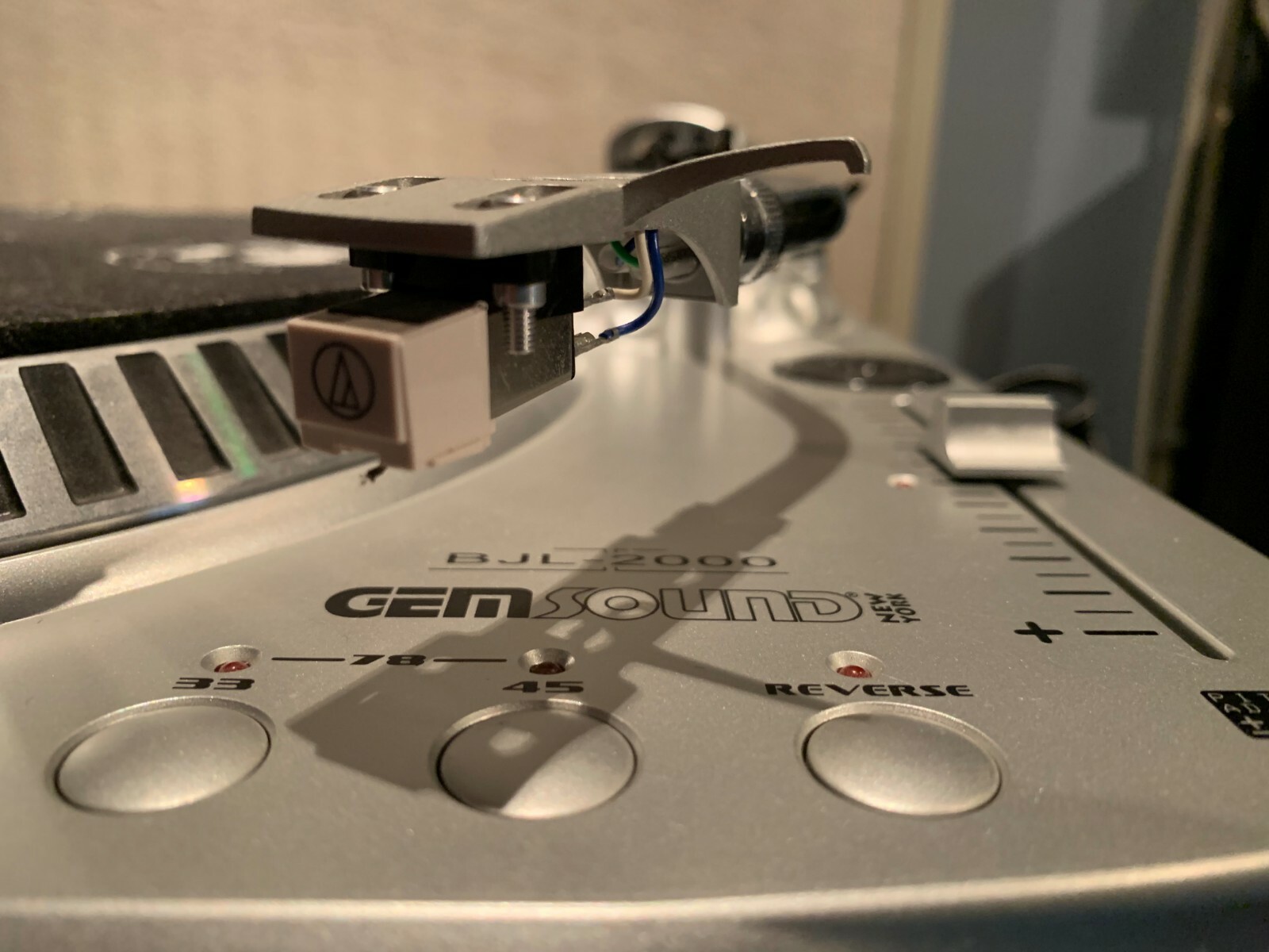 Gem Sound New York BJL-2000 Turntable - Used