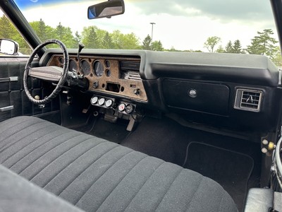 image 3 of interior
