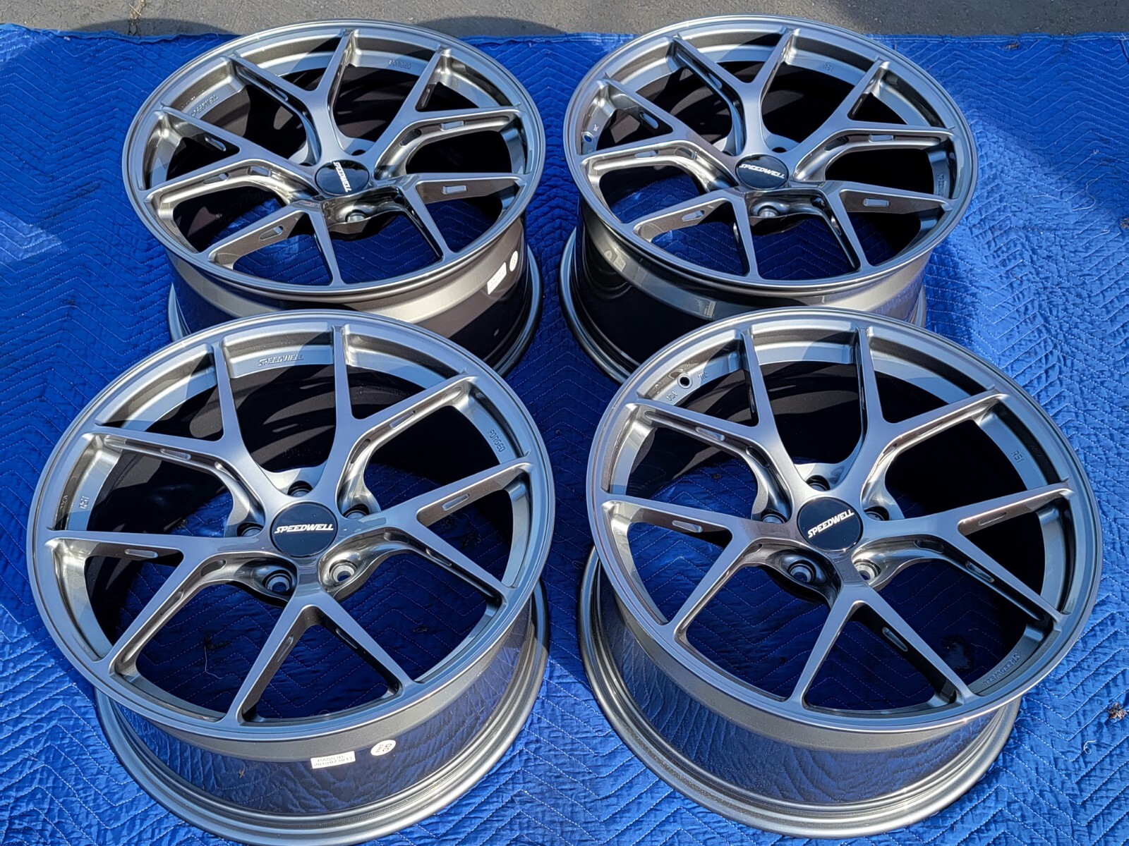 タイヤ・ホイール 977 Golfman 楽天市場】VW/フォルクスワーゲン ゴルフ8 GTI CD系 新品 W-5677