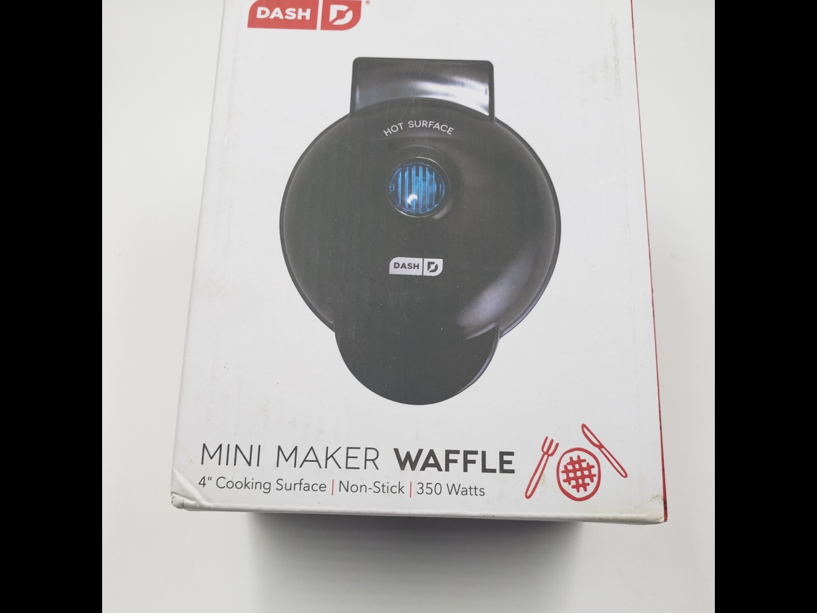 Surface Dash Mini Waffle Maker
