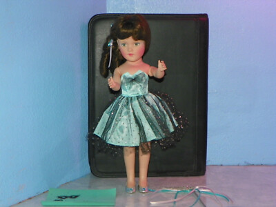 Mary Hoyer Doll -The Masquerade 79/250  Signed  Box