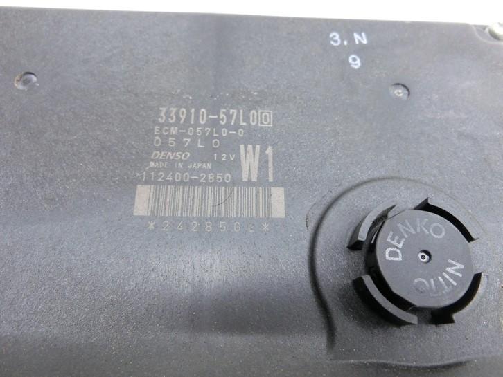Suzuki Kizashi 09-16 Steuergerät SG EPI Modul Suzuki Kizashi 09-16 20.09.2012 33910-57L00 ECM-057L0-0 112400-2850... Vorschau 2