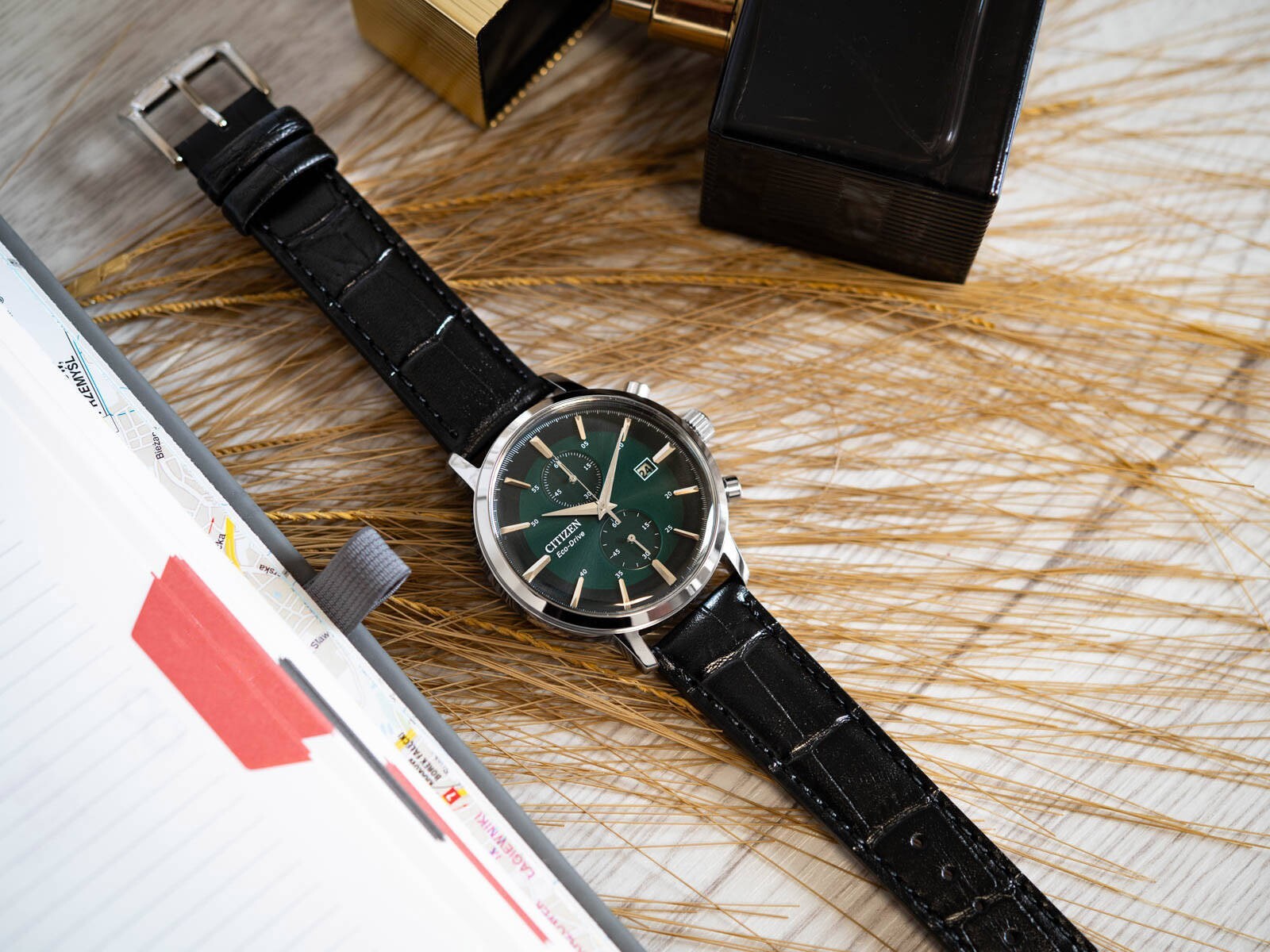 Pre-owned Citizen Ca7069-24x Eco-drive Chronograph Green Analog Black Leather Men's Watch