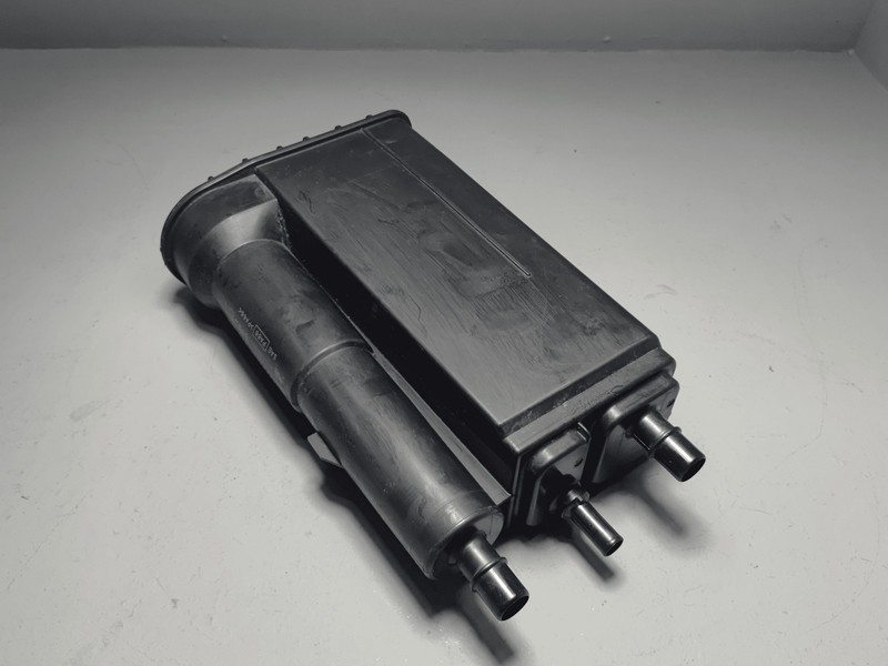 Used 2019-2024 Toyota Camry Fuel Vapor Evaporator Canister / Canister Charc OEM