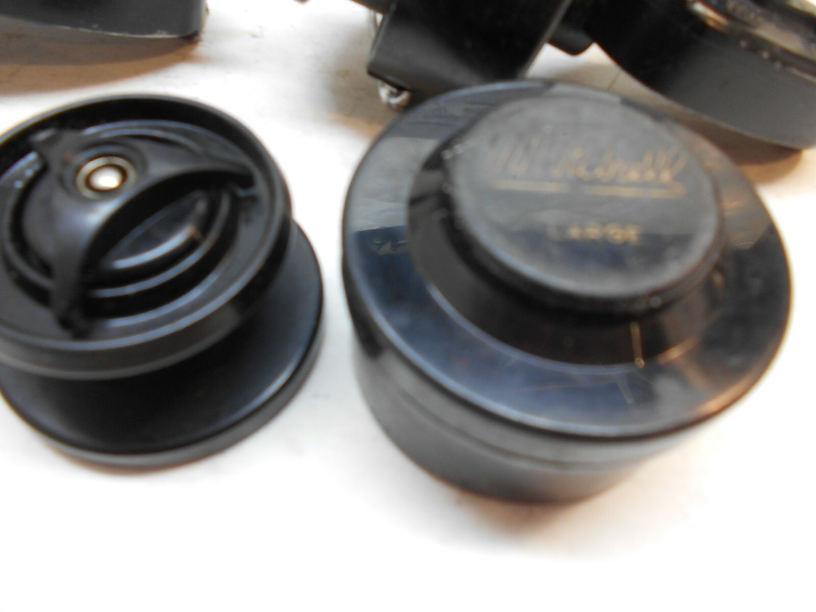 3 Garcia Mitchel 300 spinning reel+extra spool and hard plastic case spinning re