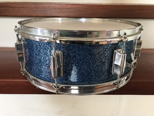 1970s MIJ Snare Drum Pearl Lugs Throw NICE Blue Sparkle