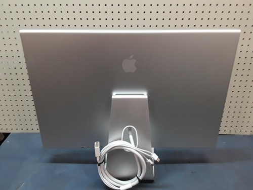 Apple Cinema Display 30