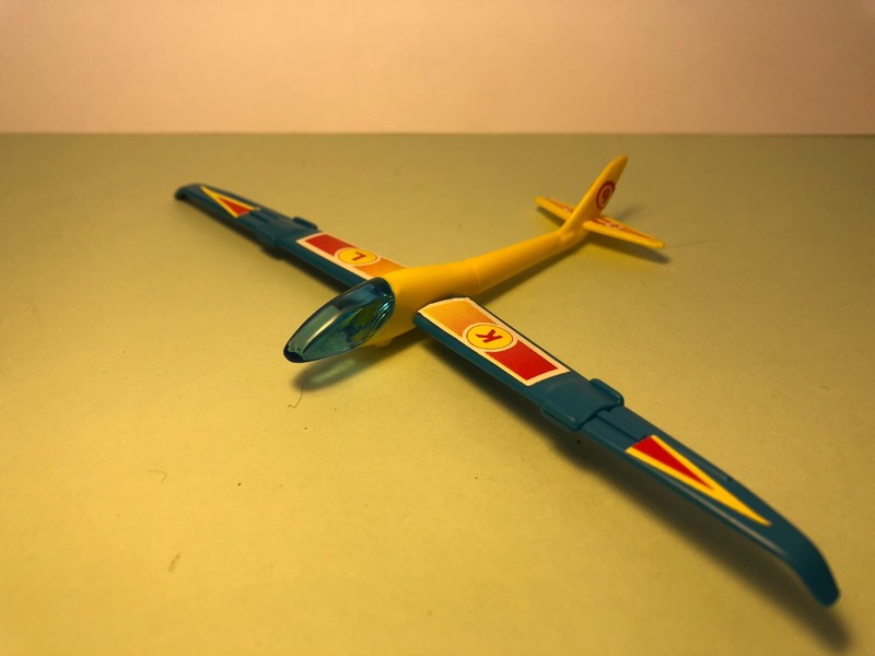 L17 - Kinder 1994 -  Planeur  K94 2