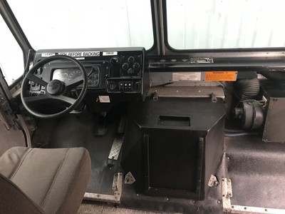 Food Truck - equipped with commercial NSF restaurant equipment - SEND OFFER