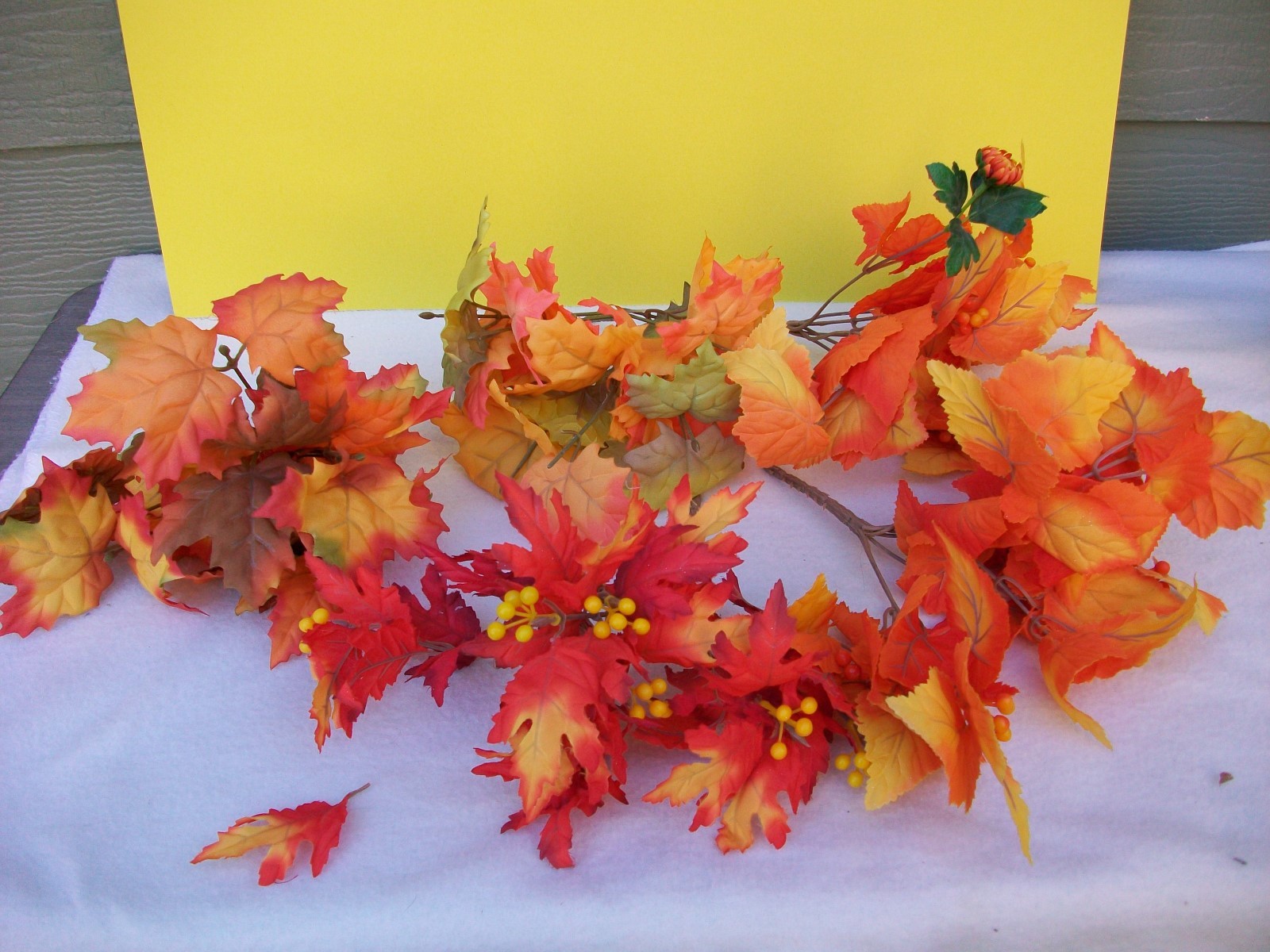 Fall Leaves 5 Bunch Maple Red Orange Artificial Silk Fall Floral Craft Art Decor