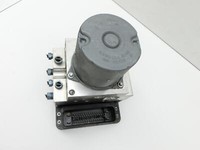 BMW F11 530dx 10-14 ABS Steuergerät Aggregat Hydraulikblock BMW F11 530dx 10-14 09.06.2011 6852821 34516852821... Vorschau 2
