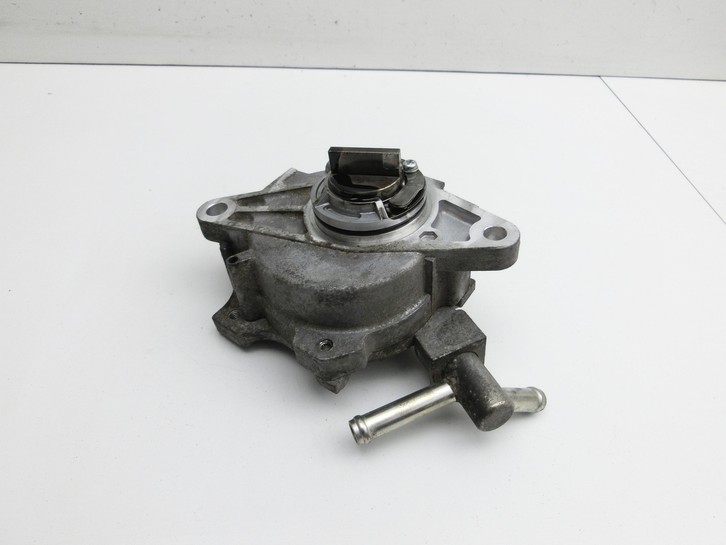 Mitsubishi Outlander III 12-15 2,3 110KW GF6W Unterdruckpumpe Vakuumpumpe Mitsubishi Outlander III 12-15 22.09.2015... Bild 4