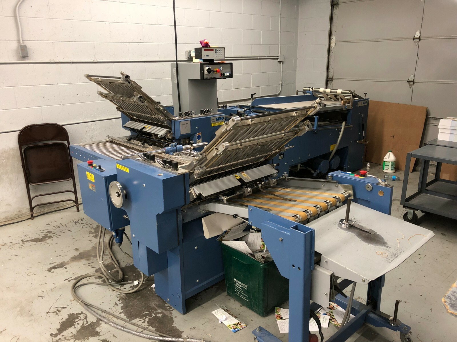 2008 MBO B21 Continuous Feed Folder