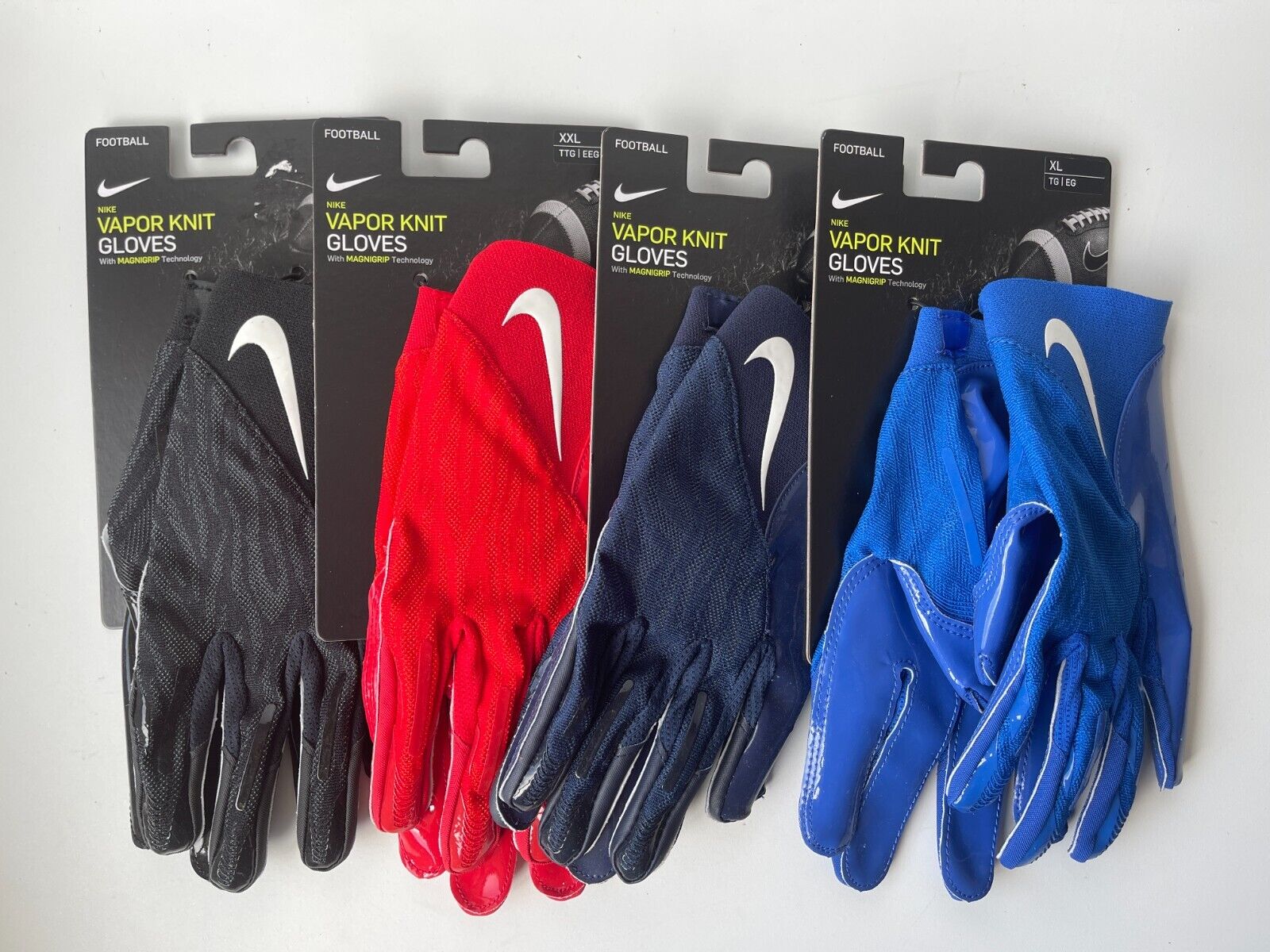 Nike Vapor Knit Receiver Football Gloves Magnigrip DM0056 Nike Vapor Knit Receiver Football Gloves Magnigrip DM0056