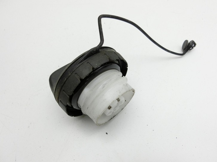 Subaru Forester IV SJ 12-16 Tankdeckel Tankverschluss Diesel mit Halteband Subaru Forester IV SJ 12-16 16.02.2015... Vorschau 2
