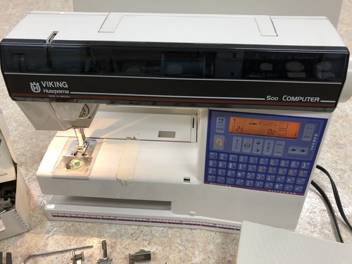 Husqvarna Viking 500 Computer Sewing Machine tons of Extras + Two Walking Feet
